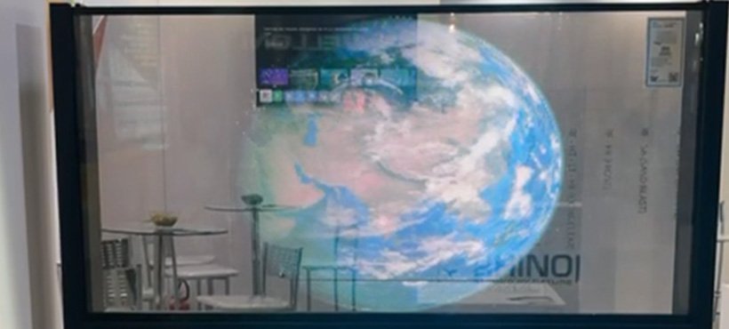 Brazilian customer exhibits